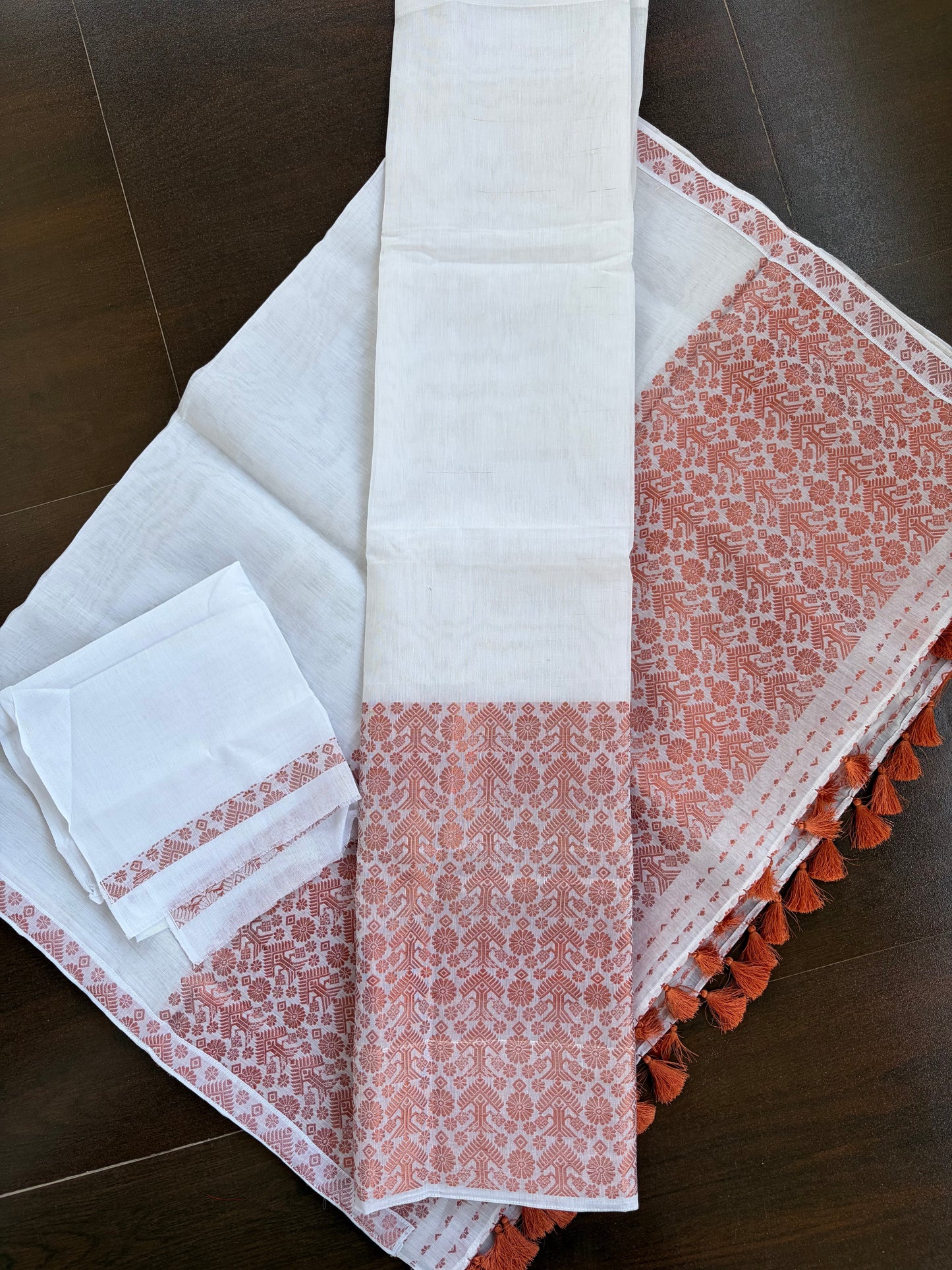 Nooni Cotton Mekhela Sador in White and Copper Guna ready to wear - Tathal Clothing