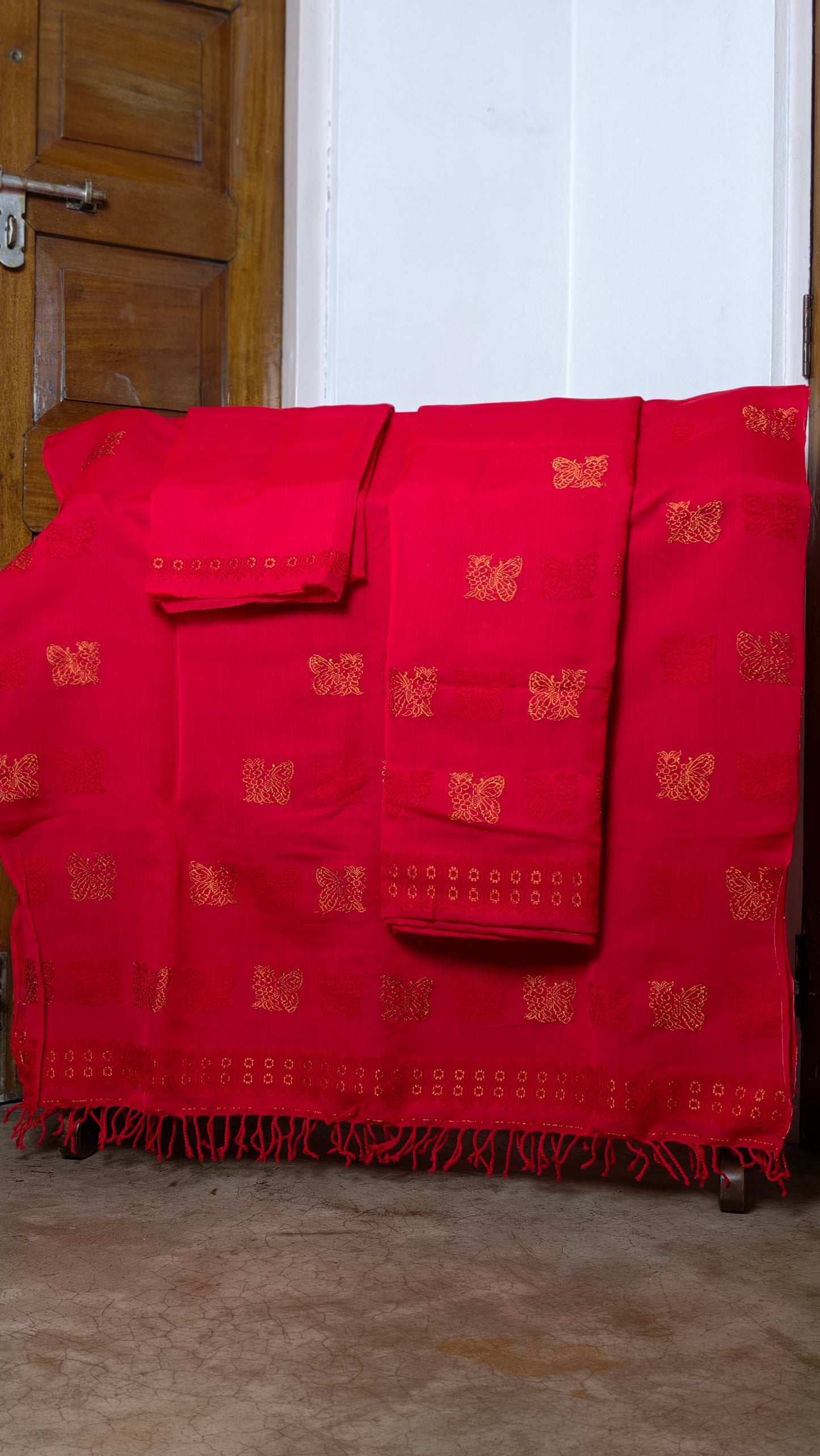 Handloom Kesapaat Cotton Mekhela Sador- Tathal Clothing