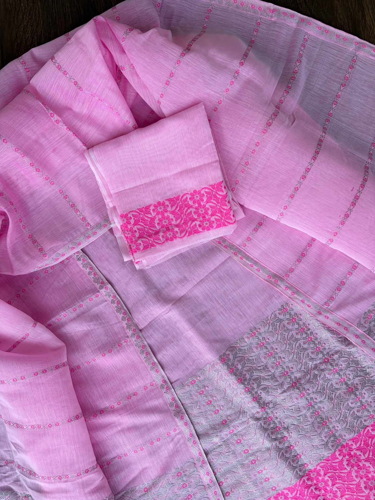 Pure Kesapaat Cotton Mekhela Sador in Baby Pink and Silver Guna - Tathal Clothing