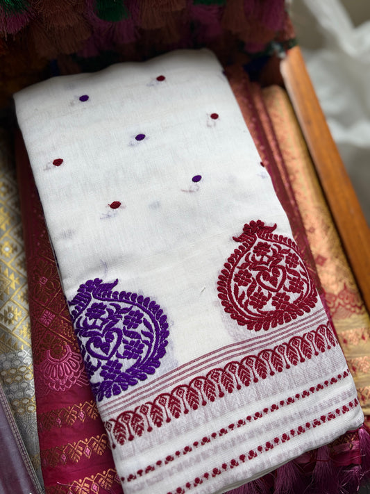Nooni Cotton Mekhela Sador in White - Tathal Clothing