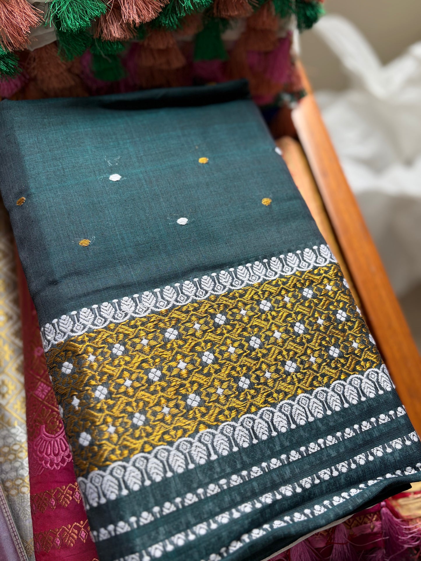 Nooni Cotton Mekhela Sador in Bottle Green - Tathal Clothing