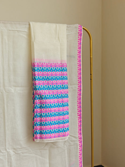 Off White Nooni Cotton Ready-to-Wear Mekhela Sador  Set - Tathal Clothing