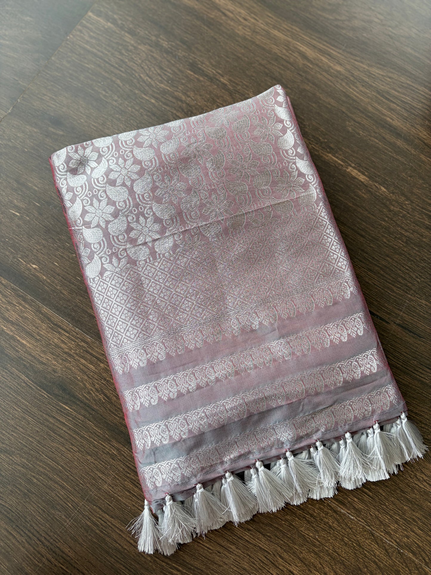 Mixpaat Mekhela Sador- Tathal Clothing