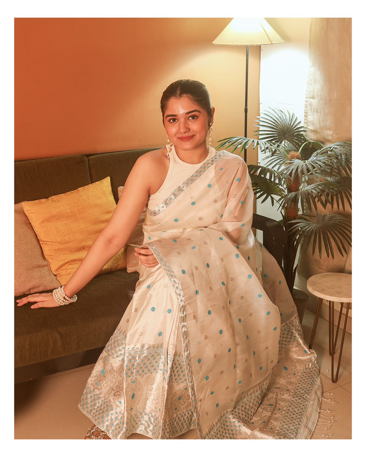 White Pure Raw Silk Sador (Kesapaat) and Pure Mulberry Silk (Paat) Mekhela and Blouse - Tathal Clothing