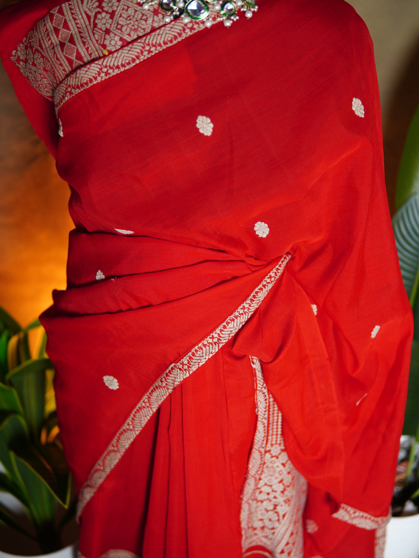 Red Kesapaat Cotton Mekhela Sador with Ghisa Design - Tathal Clothing