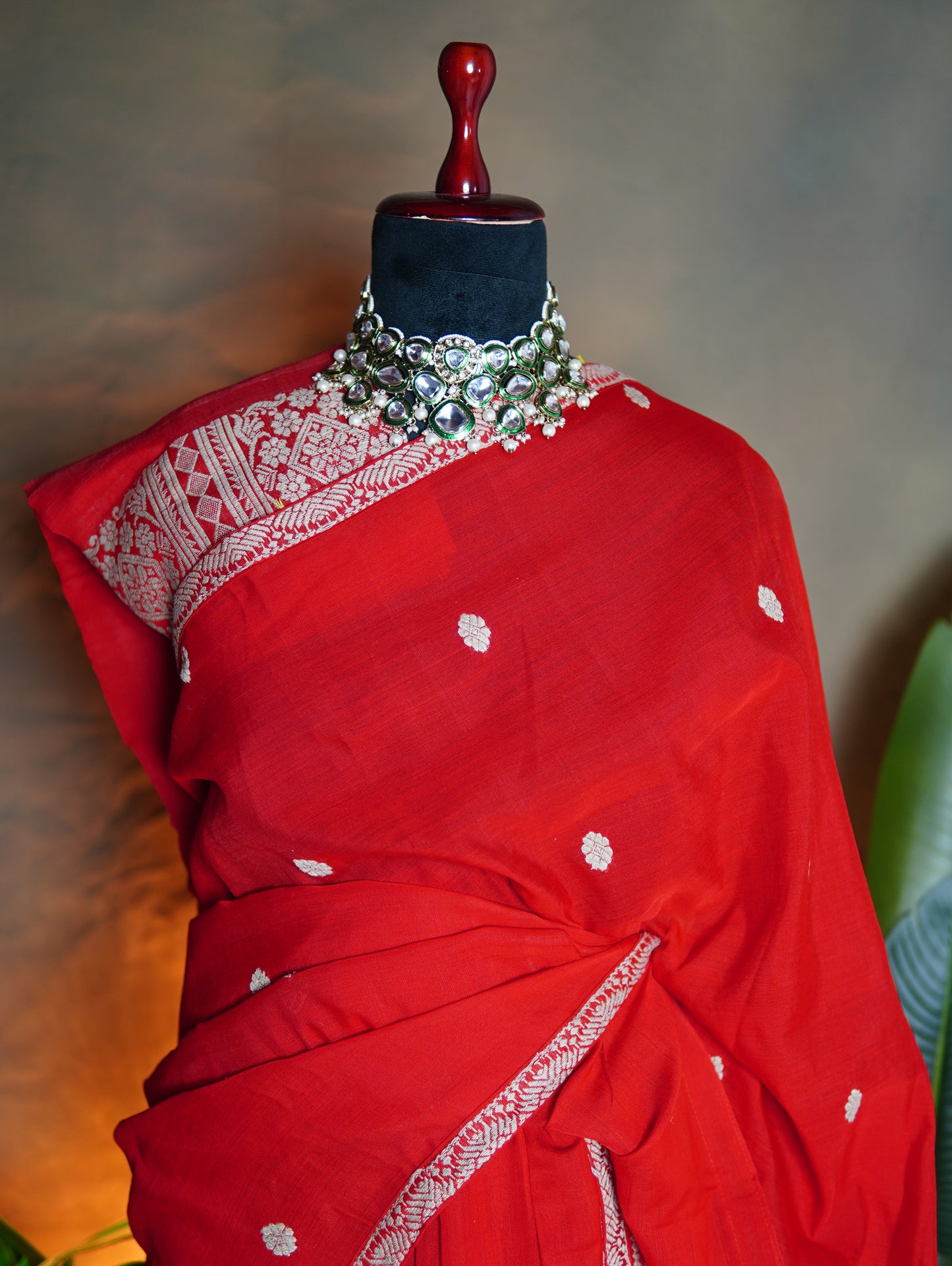 Red Kesapaat Cotton Mekhela Sador with Ghisa Design - Tathal Clothing