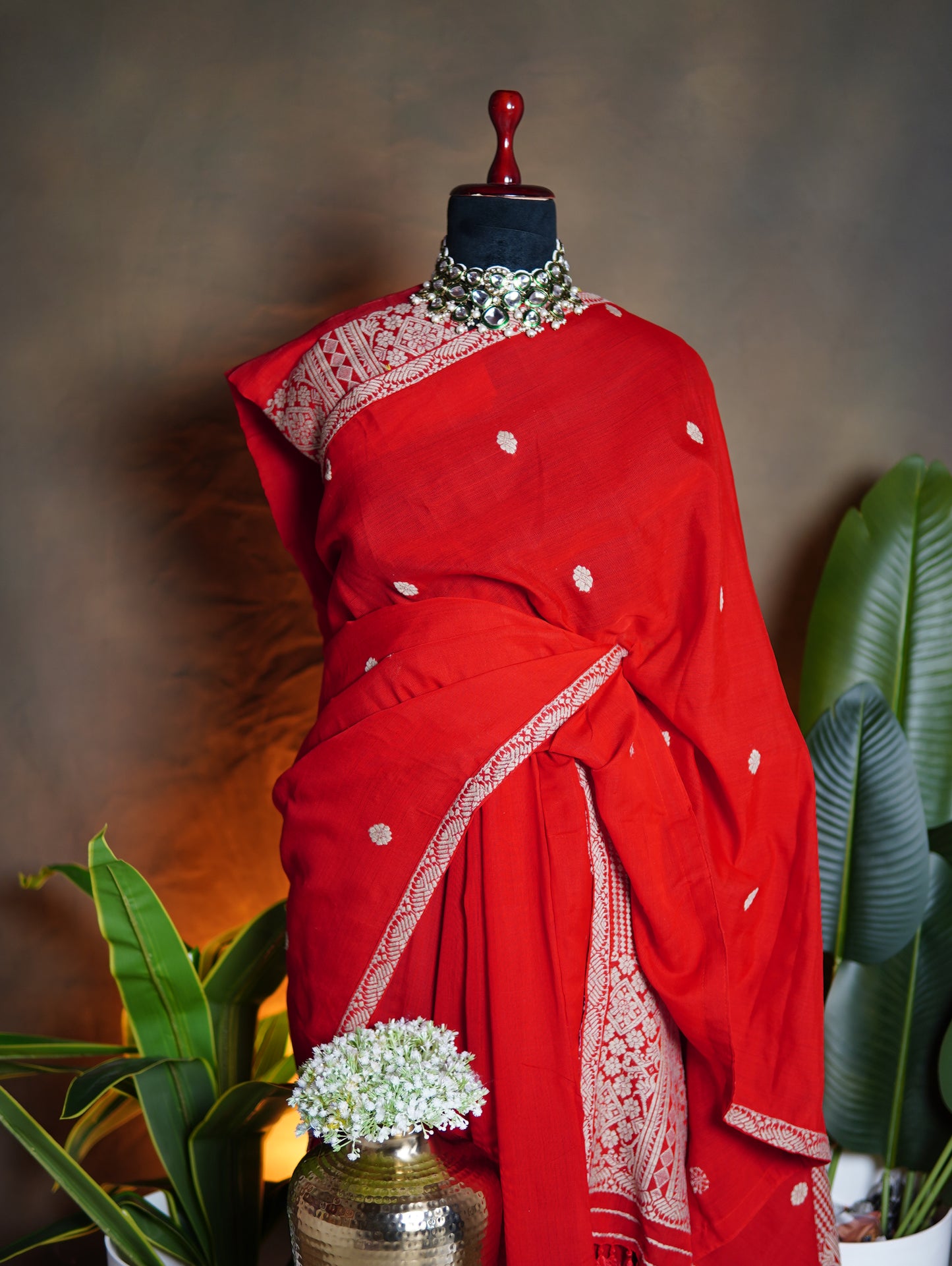 Red Kesapaat Cotton Mekhela Sador with Ghisa Design - Tathal Clothing