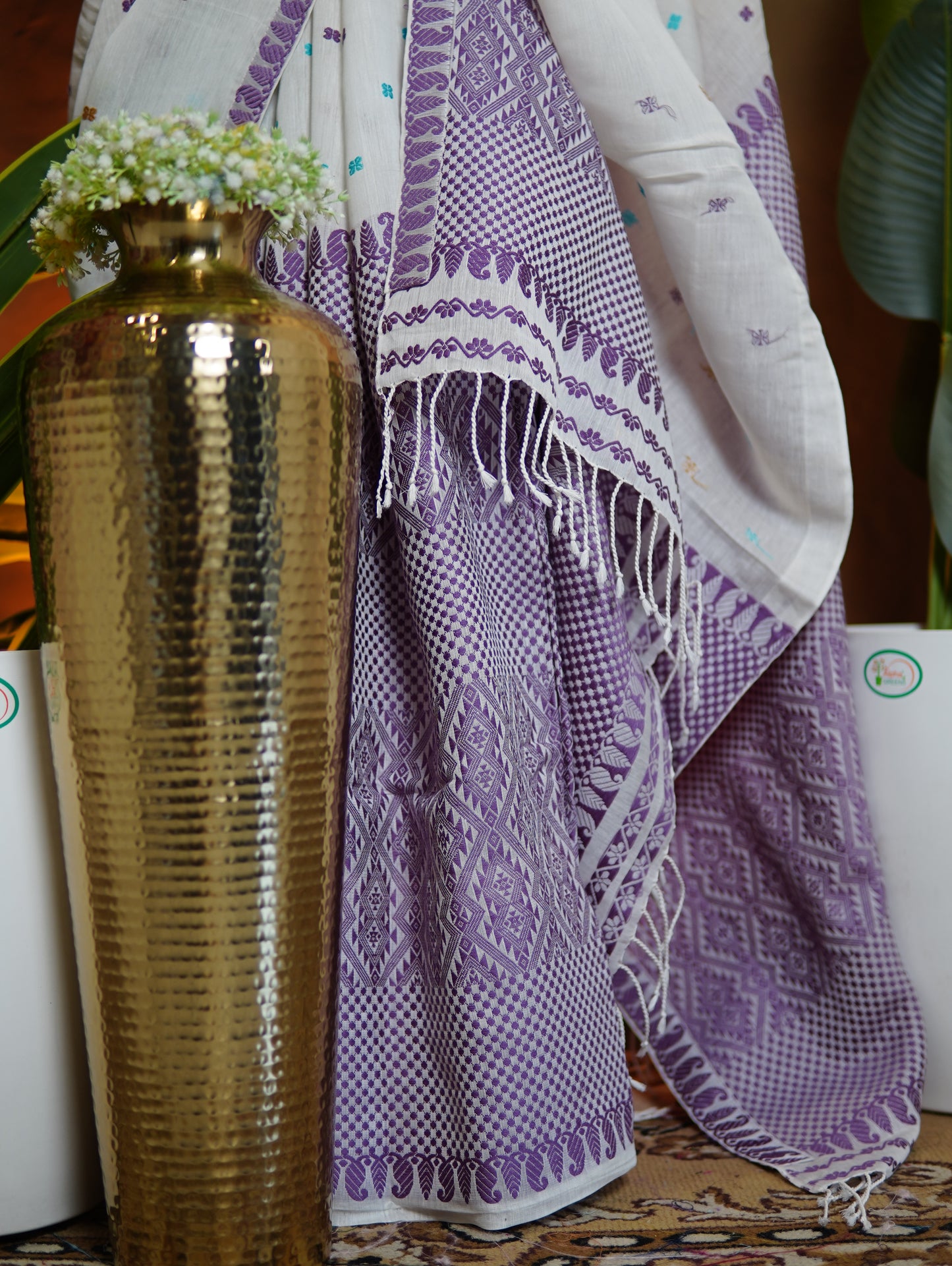 White Kesapaat Cotton Mekhela Sador - Tathal Clothing