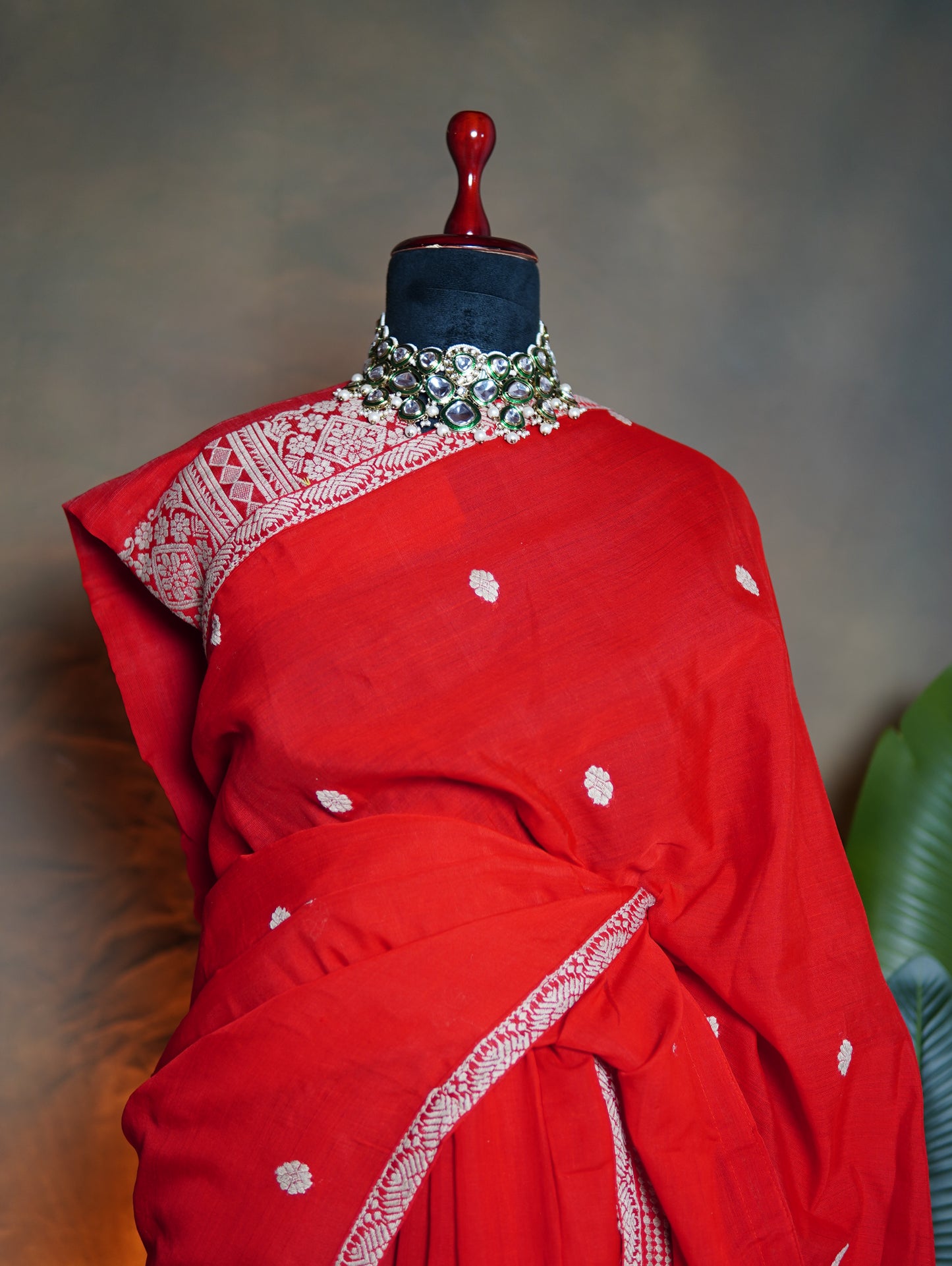 Red Kesapaat Cotton Mekhela Sador with Ghisa Design - Tathal Clothing