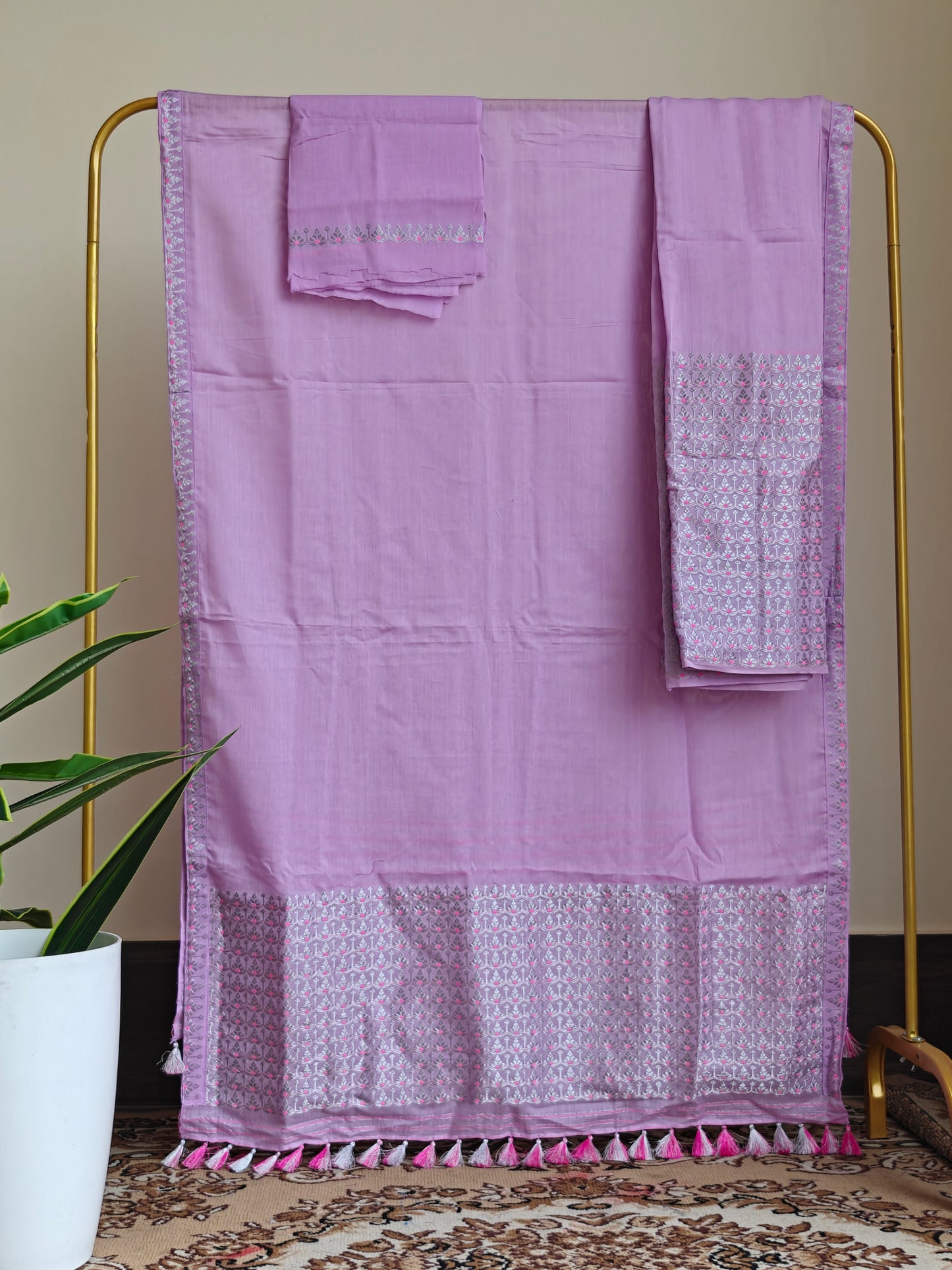 Nooni Cotton Mekhela Sador in Baby Pink and Silver Guna Ready to Wear - Tathal Clothing