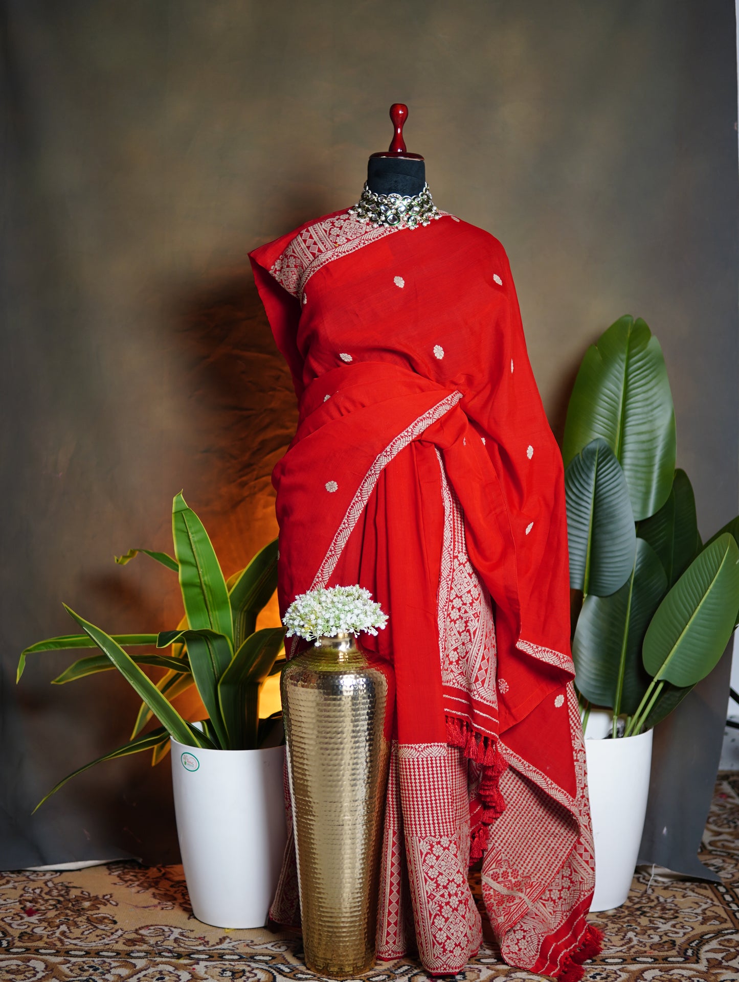 Red Kesapaat Cotton Mekhela Sador with Ghisa Design - Tathal Clothing